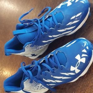 Under Armor youth football cleats